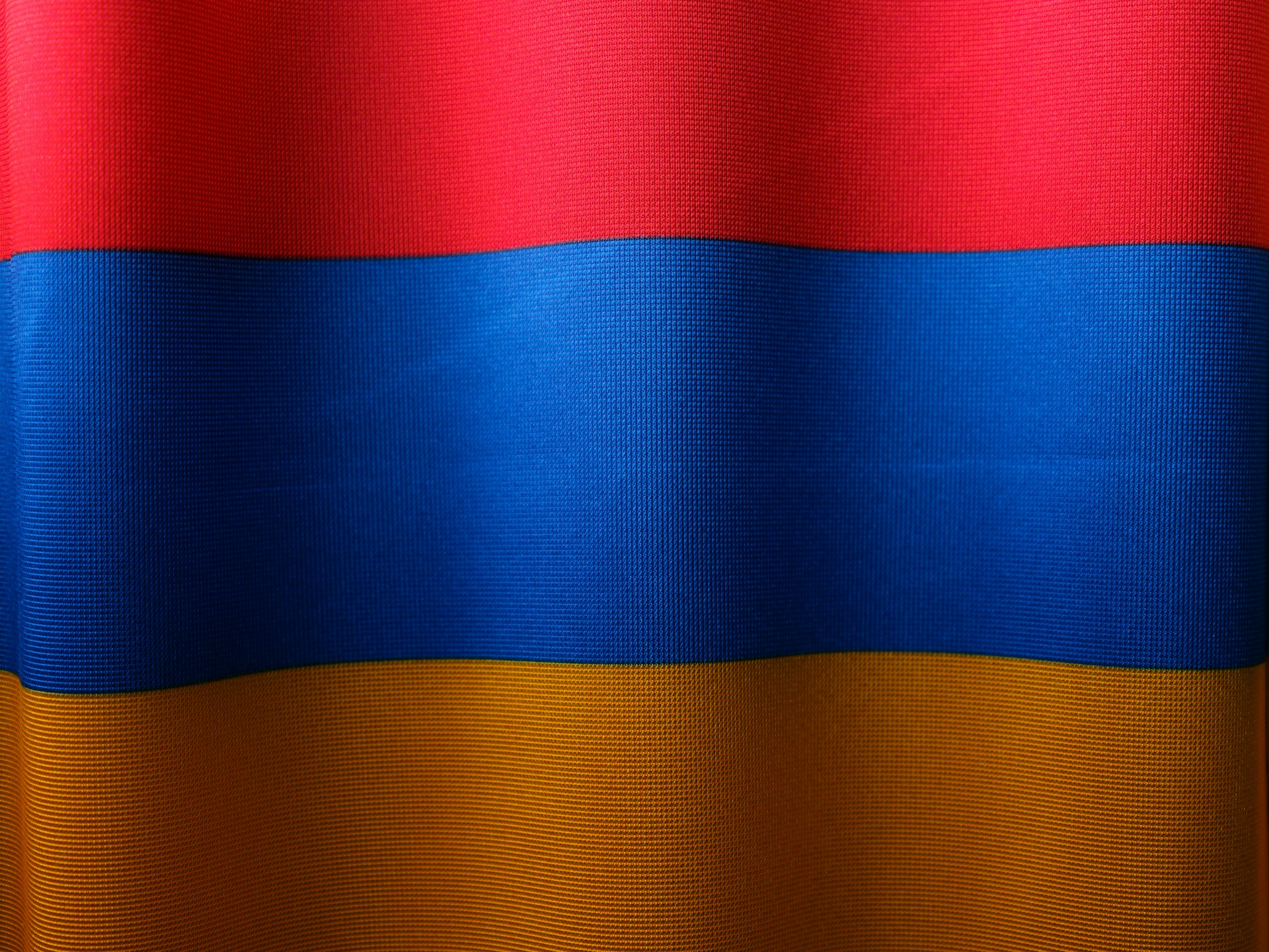 Armenian lippu – esimerkki lippujen värien merkityksistä