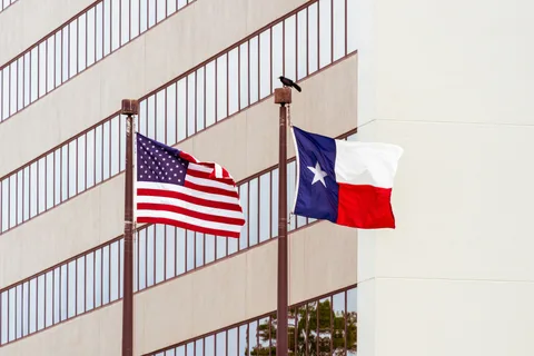 Texasin lippu eli Lone Star Flag, jossa on yksi valkoinen tähti sinisellä kentällä